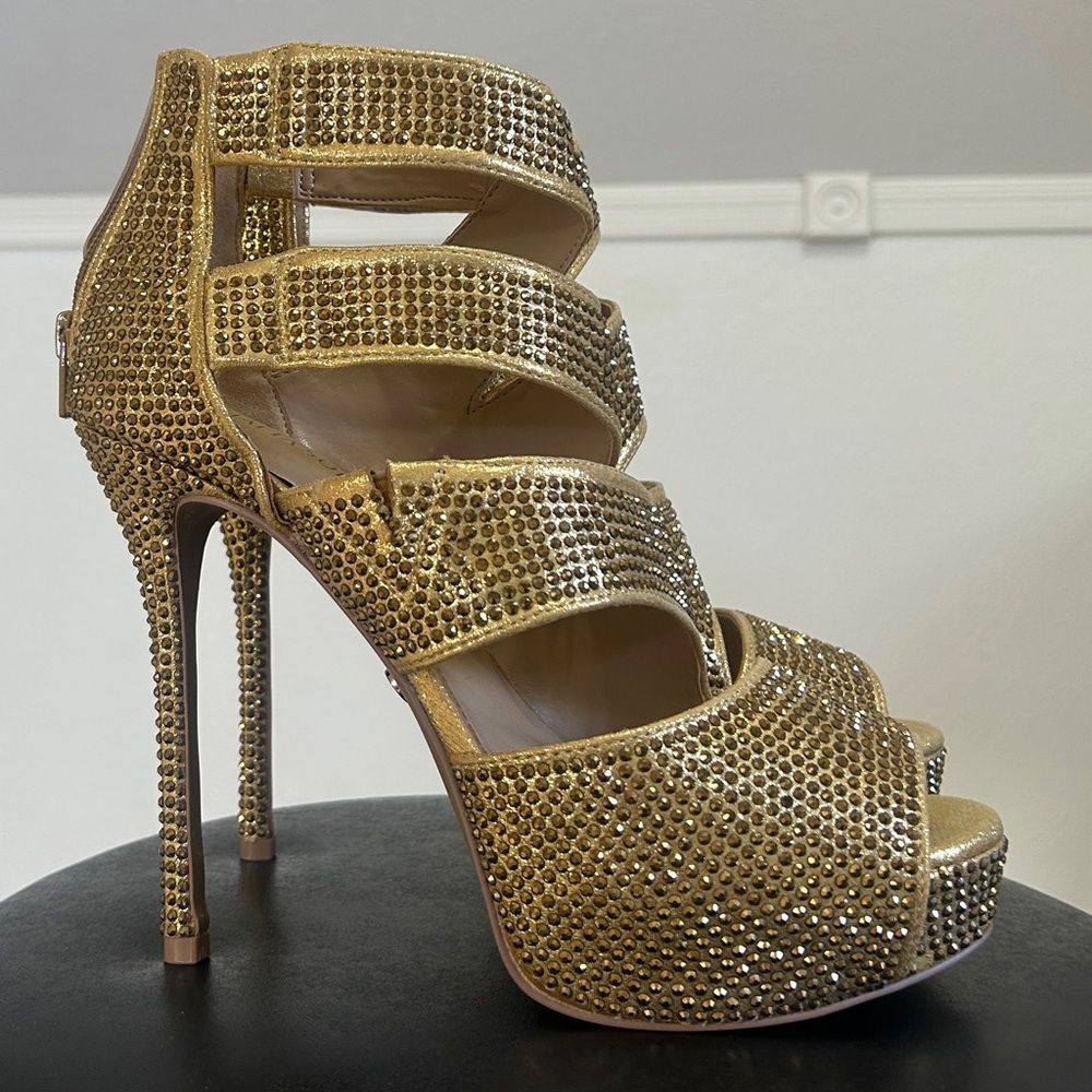 Thalia Sodi Women's Lana
Embellished Platform Pumps